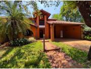 EN VENTA CASA EN FERNANDO DE LA MORA ZONA NORTE SZONA INDUFAR