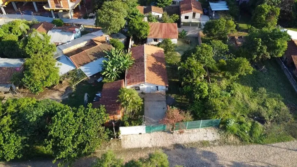 VENDO TERRENO DE 667 M2 EN LUQUE - ZONA CIT - 18 x 35 — photo 2