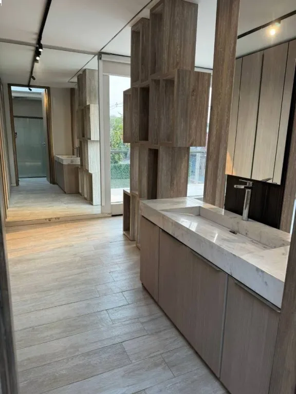 VENDO CASA EN BARRIO MBURUCUYA — foto 2