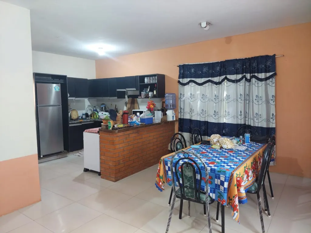 Vendo Casa en el Barrio Cañada San Rafael de la Ciudad de Luque — foto 3