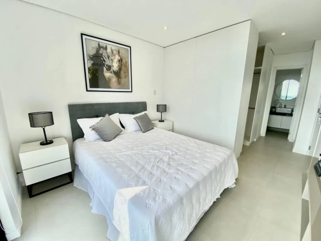 EN VENTA DEPARTAMENTO AMPLIO DE 1 DORMITORIO EN PUNTO MOLAS — foto 3
