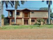 HERMOSA RESIDENCIA EN LAMBARE - SAN ISIDRO