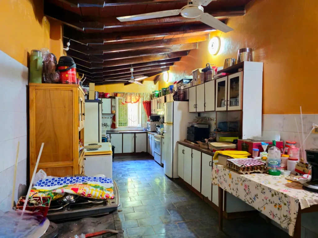 Casa amplia en J. Augusto Saldívar — foto 3