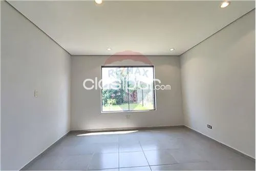 Duplex-Venta-PY Central Luque Ruta Luque San Bernardino — photo 3