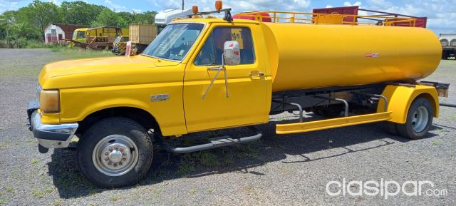 Camiones - Vendo Ford Super Duty Cisterna Motor MWM Año 1992.