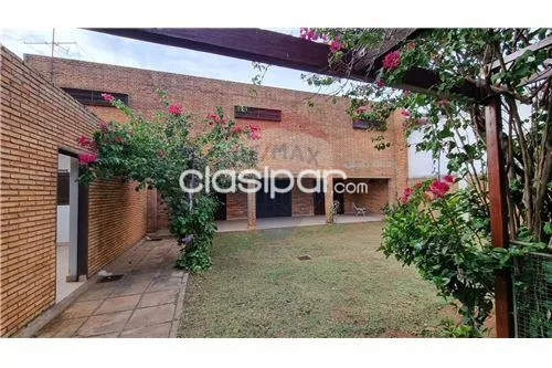 Casa en Venta en Asunción Republicano Dr. Raúl Casal entre Practicante Dionicio Jara y P — photo 3