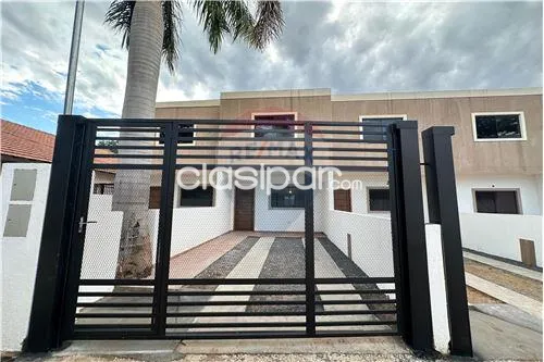 Duplex en Venta en Central Luque Laurelty Avda Nanawa casi Yta Yvate Avda Nanawa casi Yt — foto 3