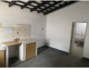 Alquilo casa como depósito. Zona CIT, Luque