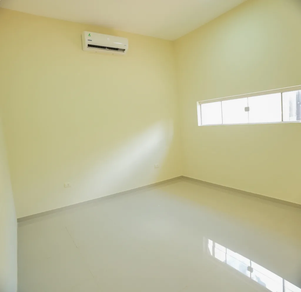 VENDO DUPLEX A ESTRENAR EN BARRIO MBURUKUYA DE TRES DORMIT. — foto 2
