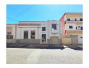 VENDO CASA SOBRE AV. YGATIMI