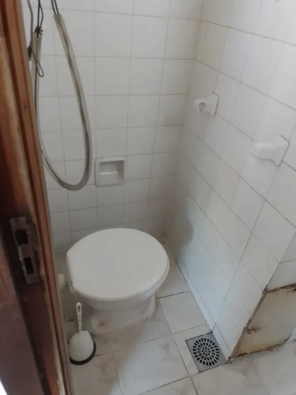 ALQUILO EN PLENO CENTRO CERRO Y TACUARY MONO HAMBIENTE DE 40 M2 — foto 3