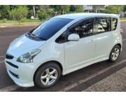 40.000.000 Ractis 2008 impecable a transferir