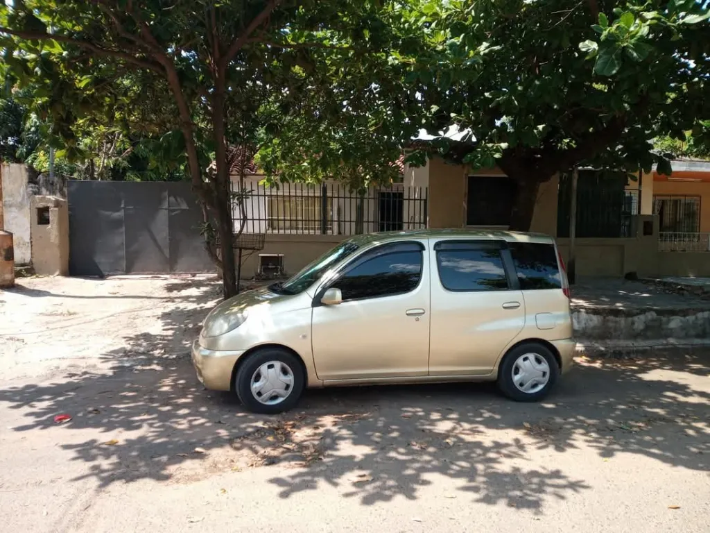 VENDO CASA A DEMOLER EN FERNANDO ZONA NORTE BARRIO SANTA MARIA — photo 3