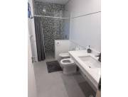 Alquilo casa en sanber con cancha de pádel, finde semana, semana o el mes entero.