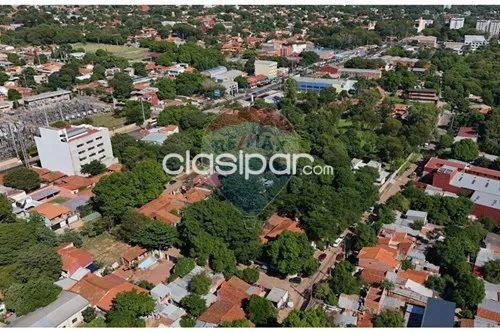 Casa en Venta en Central Lambaré av. moises bertoni c gral bruguez — foto 3
