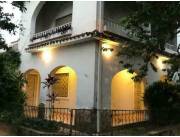 ALQUILO HERMOSA CASONA EN ESQUINA BARRIO CIUDAD NUEVA