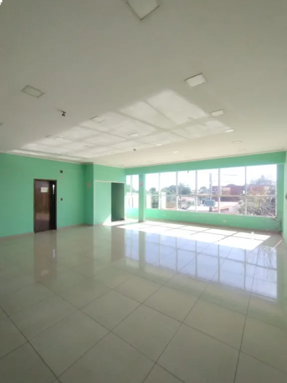 VENDO EDIFICIO CORPORATIVO EN LUQUE ZONA CAMPO VIA — foto 3
