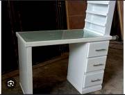 Mueble para uñas