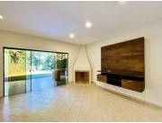 Vendo dúplex en Fernando de la Mora, Zona Norte.