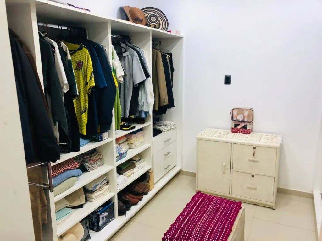 EN VENTA CASA EN LUQUE ID 35660 — foto 2