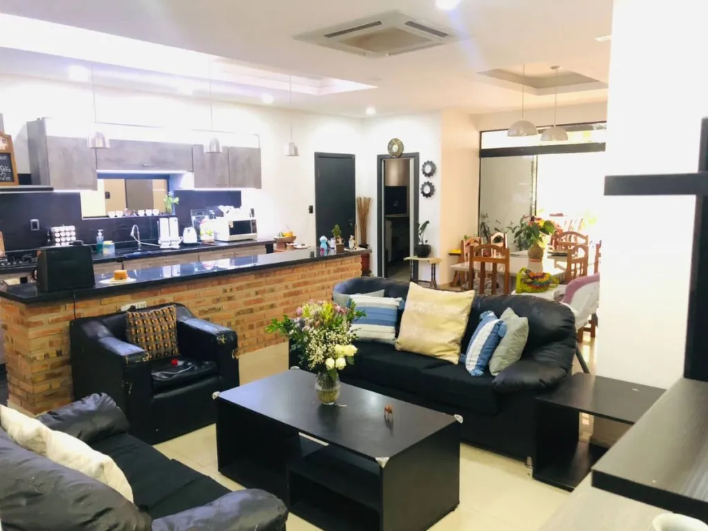EN VENTA CASA EN LUQUE ID 35660 — foto 3