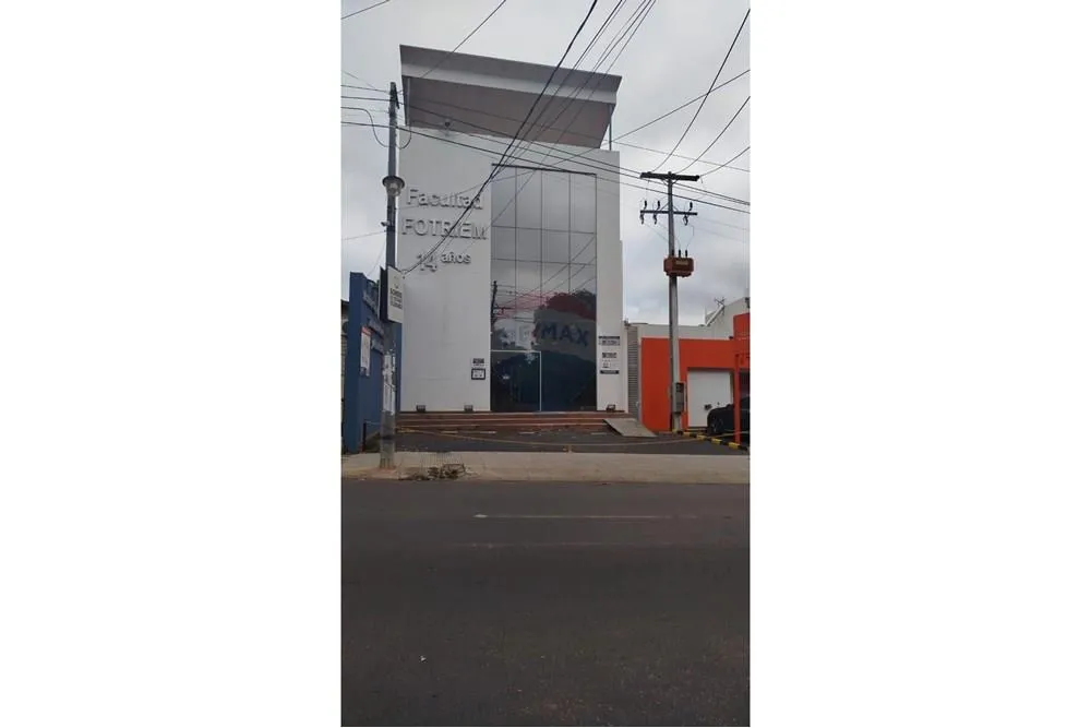 EDIFICIO DE LUJO EN ASUNCIÓN YCUÁ SATI — foto 2