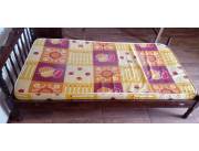 Vendo cama de madera maciza con colchón