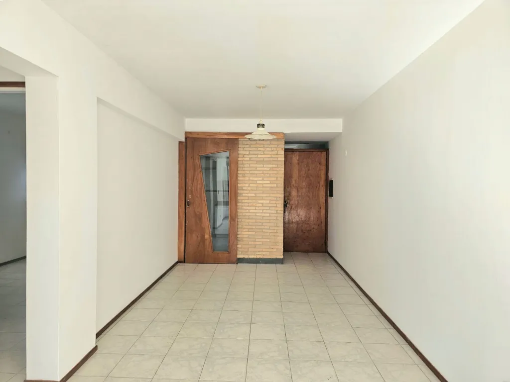 DEPARTAMENTO DE 2 DORM. B° SAN VICENTE — photo 2
