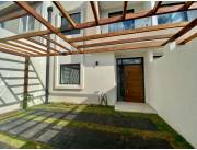 SE ALQUILA HERMOSO DUPLEX A ESTRENAR LOMA MERLO / LUQUE !!!