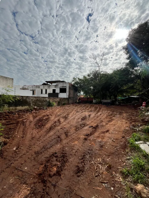 Vendo terreno a pasos de Avda. Perón — foto 3