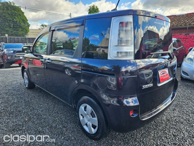 Toyota Sienta 2013 — foto 6