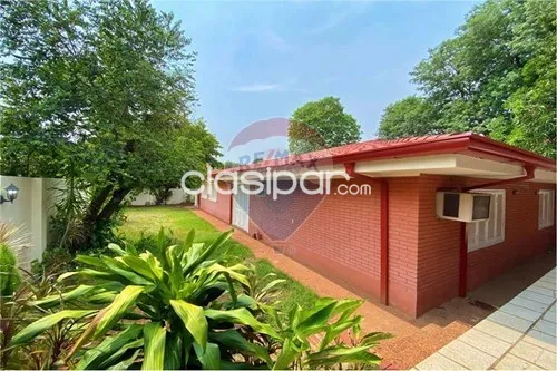 Amplia Casa en Alquiler - Fernando de la Mora Zona Sur. — фото 2
