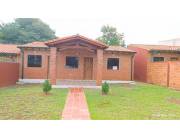 HERMOSA CASA EN MORA CUÉ, LUQUE