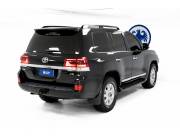 Toyota Land Cruiser 2016 con 250.000 km de TOYOTOSHI