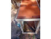 MESA VIBRADORA PARA 2 MOLDES BALDOSONES ARTEZANALES 40 X 40 CM Y MOLDES DE ABS ARG.