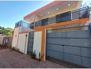 EN VENTA DUPLEX MAS TERRENO EN ESQUINA - VILLA ELISA!