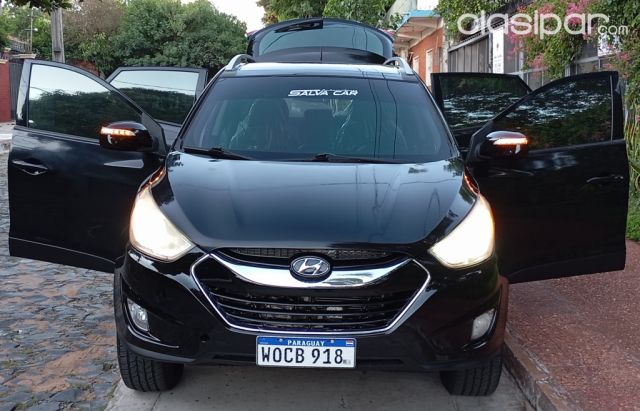 Intercambios de Autos - VENDO HYUNDAI TUCSON CHAPA MERCOSUR 2012 DIESEL AUTOM A.A MANDOS AL VOLANTE INTERIOR CUERO