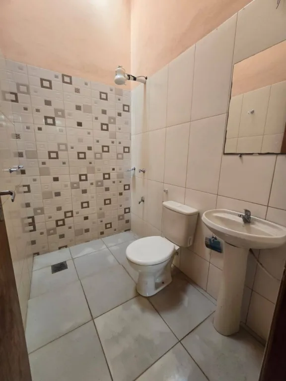 VENDO HERMOSA CASA EN VILLA ELISA, BARRIO CENTRO — foto 3