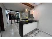 Vendo amplio duplex con piscina en Luque - Tercer barrio