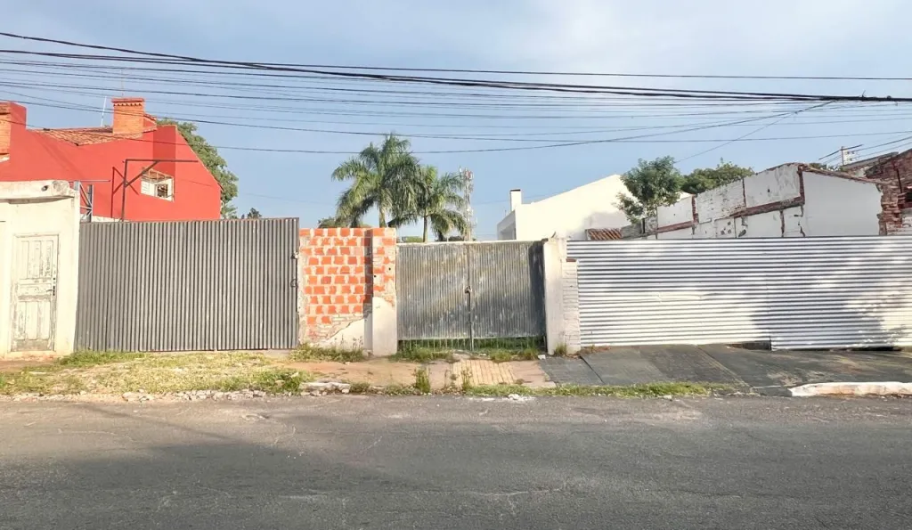 Vendo Hermoso Terreno de 646 m2 en el Barrio Sajonia - CLLA7032822 — фото 2