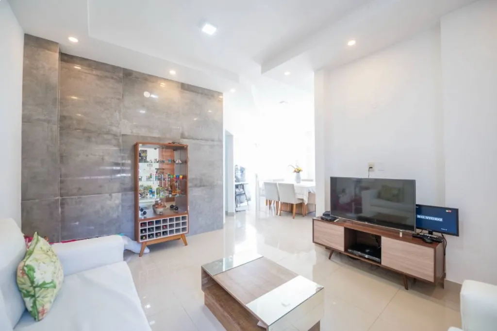 VENDO TRIPLEX ESTILO MINIMALISTA EN LAMBARÉ – CON RENTA ACTIVA ¡IDEAL PARA INVERSORES! — фото 2