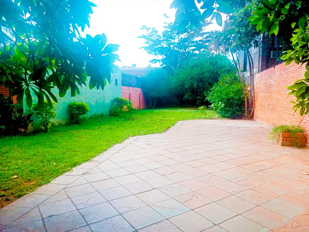 ¡VENDO TERRENO DE 500 M² - CENTRO DE LAMBARÉ! — foto 2