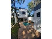 VENDO DUPLEX EN SANBER A PASOS DEL CLUB NAUTICO LAGO AZUL 180M2