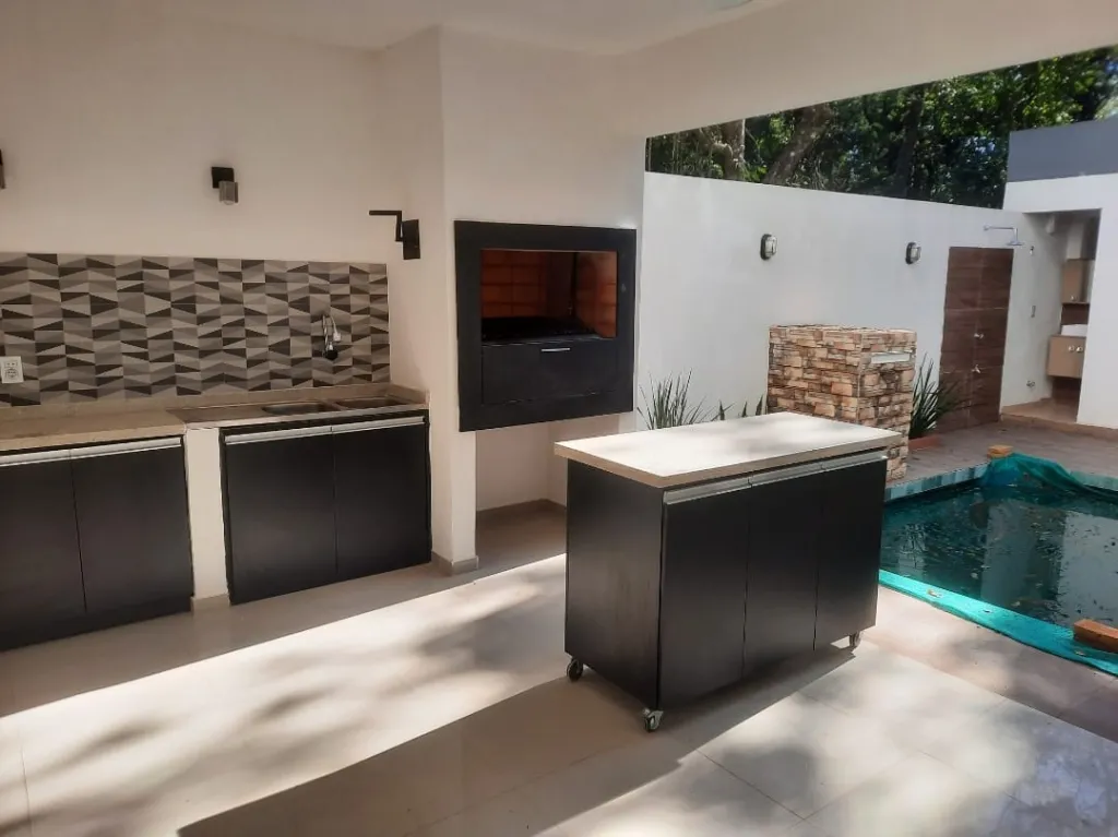 VENDO DUPLEX EN SANBER A PASOS DEL CLUB NAUTICO LAGO AZUL 180M2 — foto 2