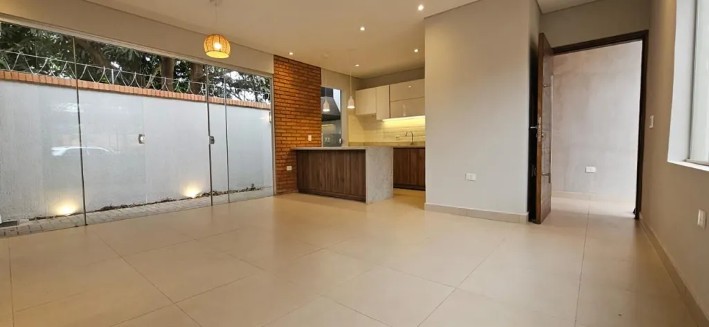 VENDO CASA EN LUQUE BARRIO CAÑADA GARAY COD 5252 — foto 2