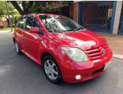 toyota ist año 2005