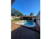 Casa con Piscina en Venta – Capiatá, Ruta 2 zona Piroy