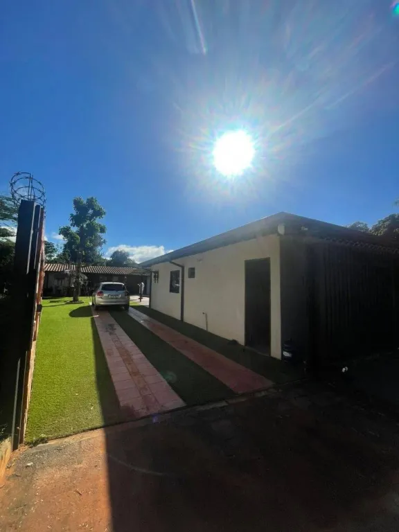 Casa con Piscina en Venta – Capiatá, Ruta 2 zona Piroy — foto 2