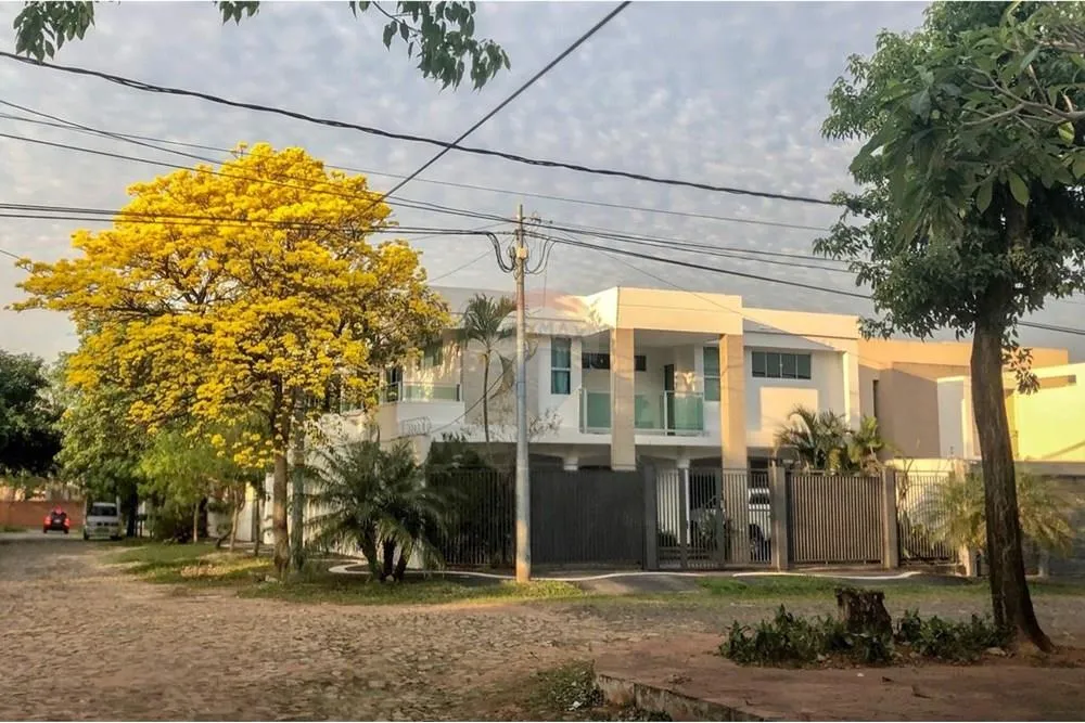 Hermosa casa en venta en el barrio Herrera-Asunción — foto 3
