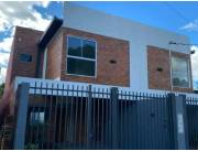VENDO HERMOSO DUPLEX A ESTRENAR DE 3 HABITACIONES EN MARIANO ROQUE ALONSO